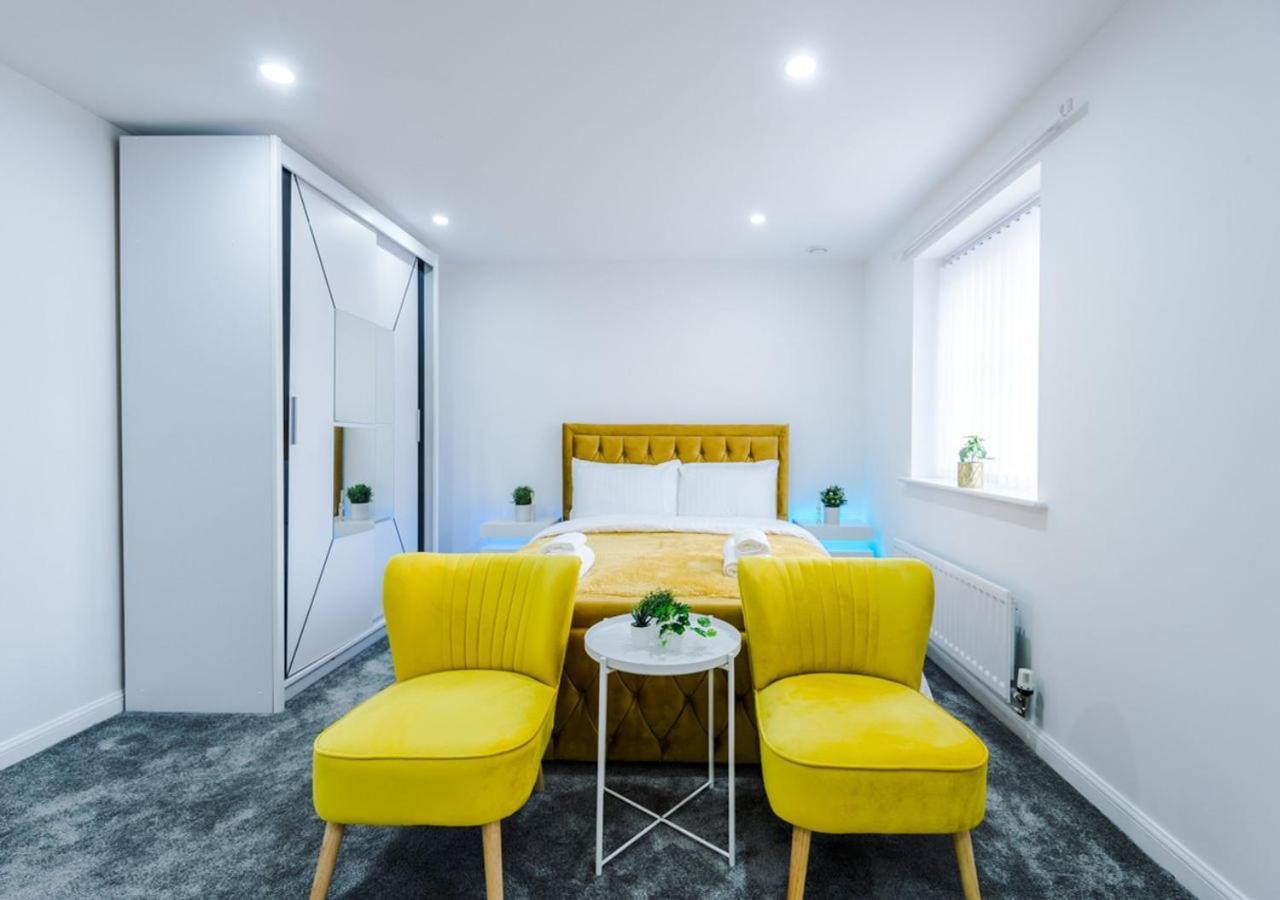 Luxury 3 Bedroom House Close To Manchester Center Экстерьер фото