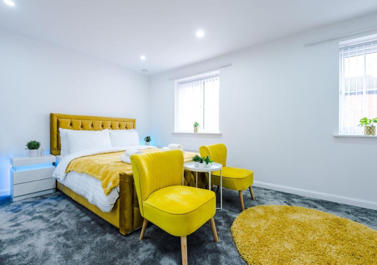 Luxury 3 Bedroom House Close To Manchester Center Экстерьер фото